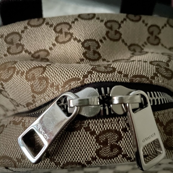 New Gucci Authentic Monogram Backpack - Picture 4 of 9